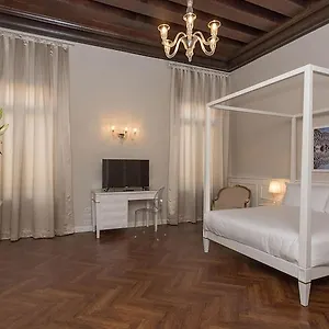 מלון Ih Salute Palace (adults Only)