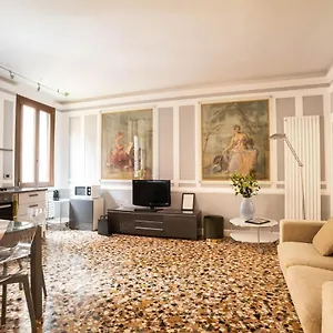 Salmaso Apartments Apartament