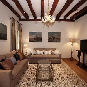 Apartment Le Conterie Blu E Rosse, Venedig