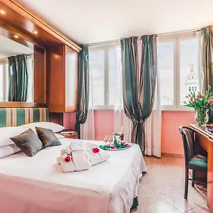 *** Hotell Raeli Siracusa Italien